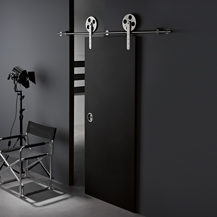 “MOVIE” SERIES - BARN DOOR HARDWARE - 440 LBS - MOD. JK15201